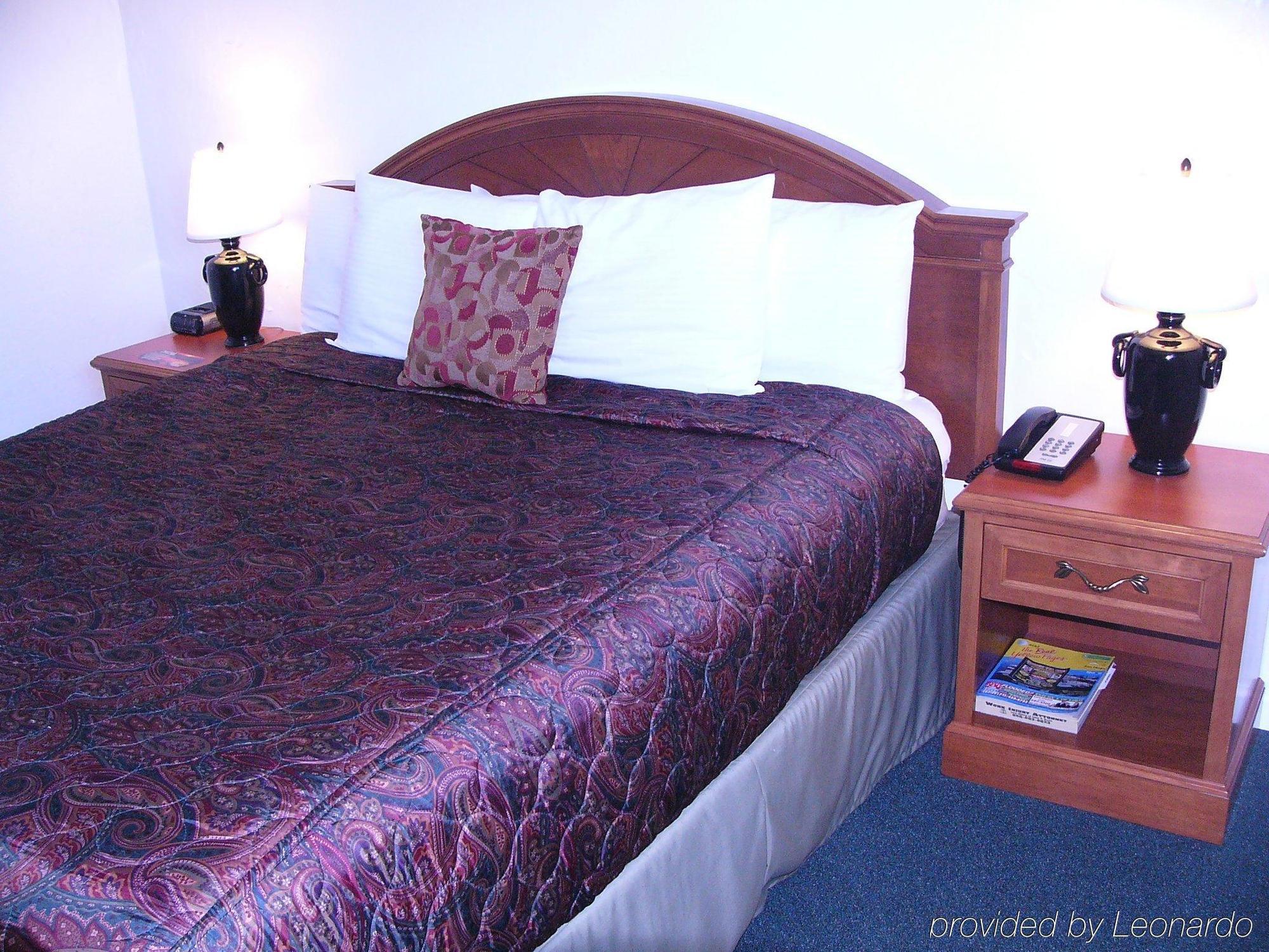 Americas Best Value Inn Loma Lodge San Diego Room photo